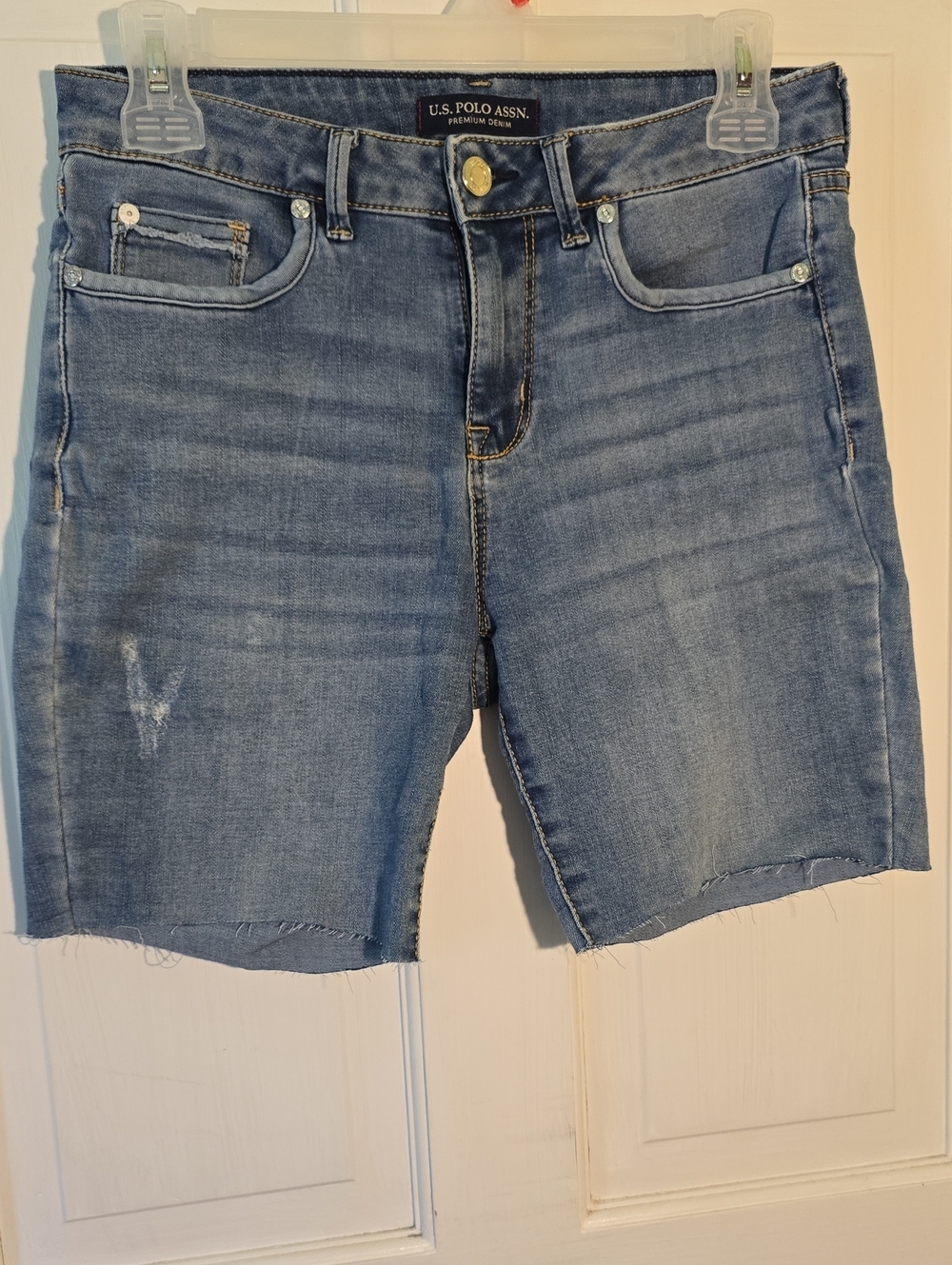 U.S. Polo Assn. Medium Blue Denim Cut Off Shorts Size 6R - Picture 1 of 4